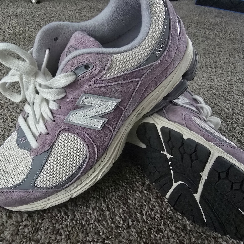New Balance Women's Purple and White Sneakers